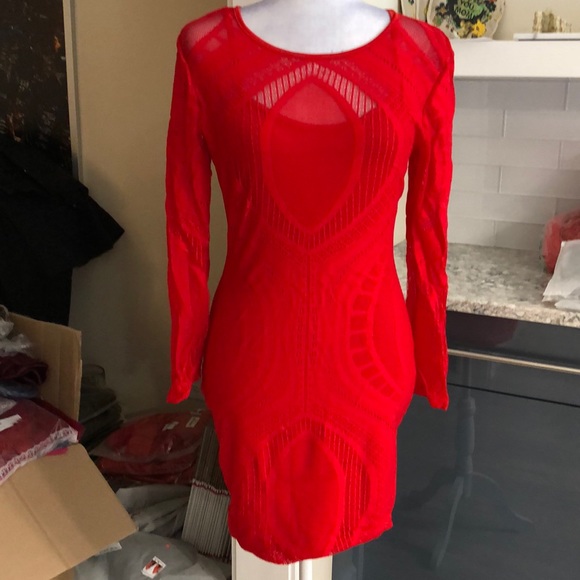 Fits 4-6 Red Keisha Lace Mini - Picture 3 of 7